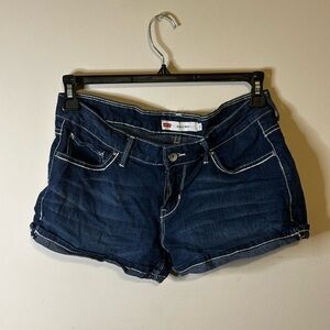 Levi’s denim shorts